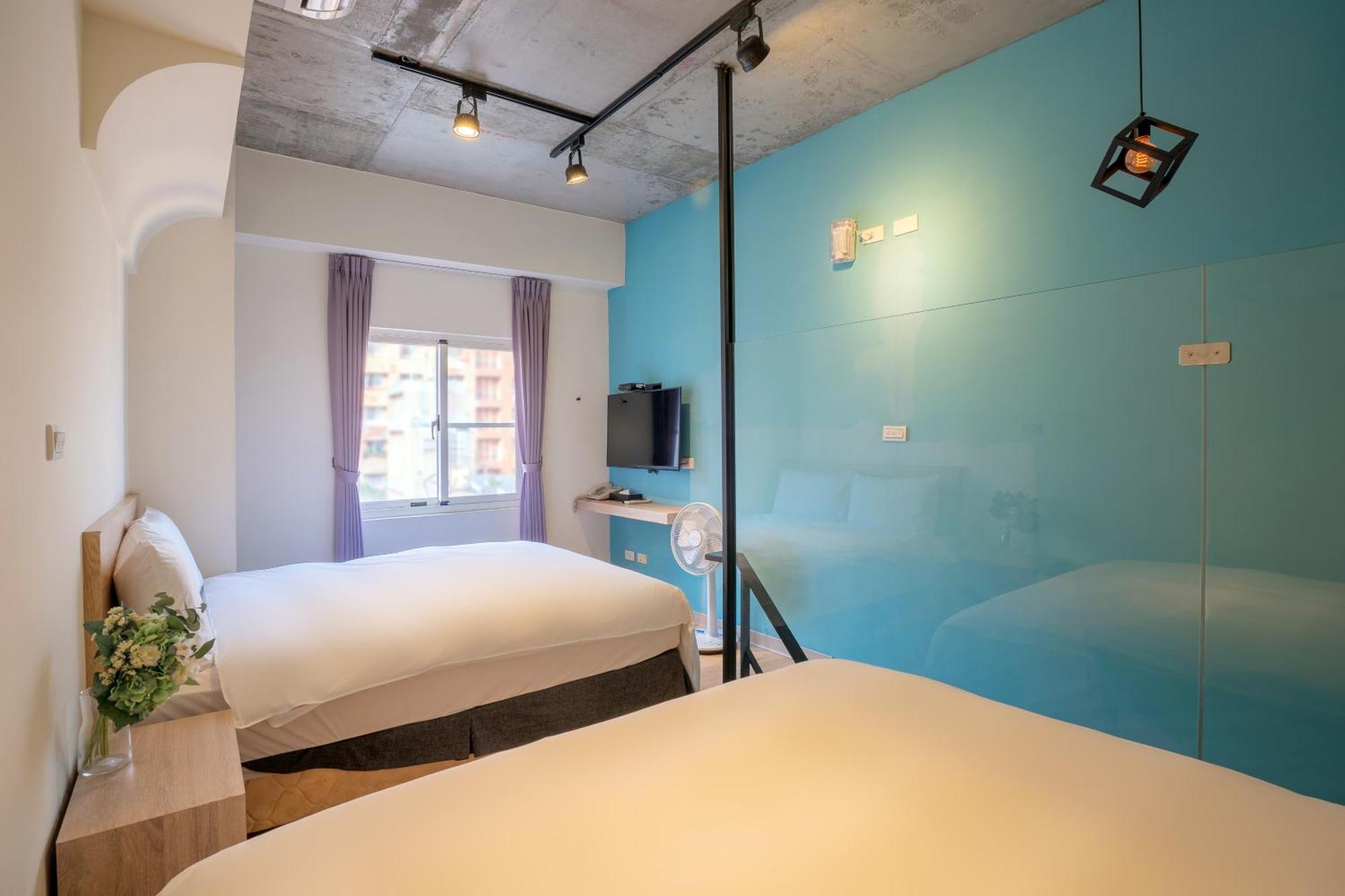Check Inn Express Taichung Yizhong Buitenkant foto